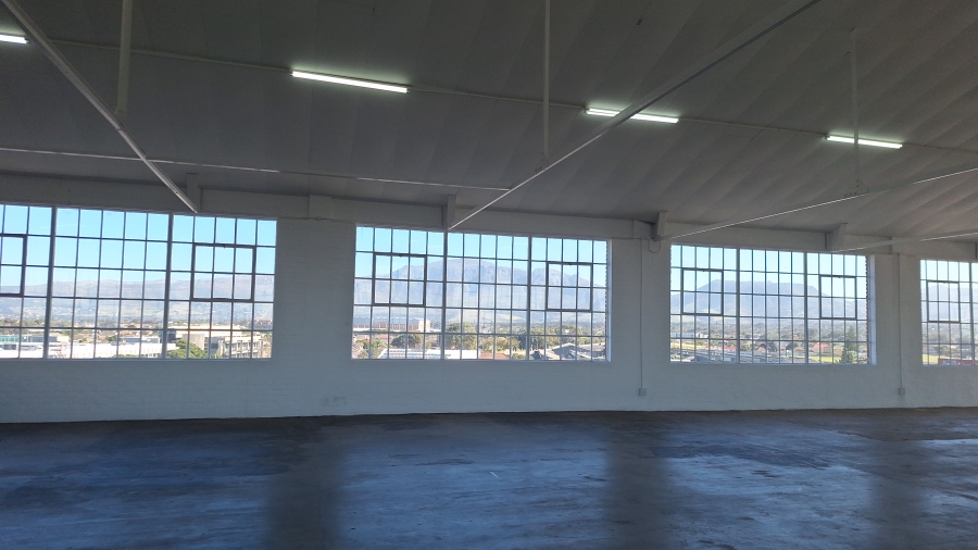 To Let Commercial Property for Rent in Diep River Western Cape